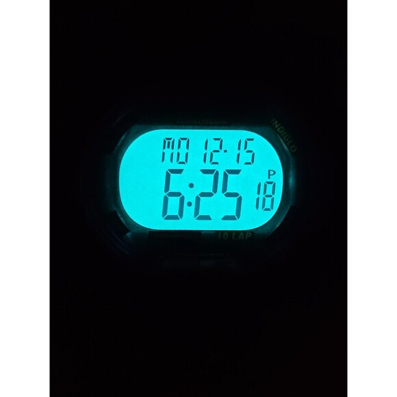 Womens Timex Ironman Triathlon 10 Lap Digital Watch Indiglo Alarms New Battery - Picture 11 of 11
